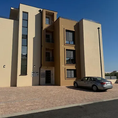 Mia Апартаменти